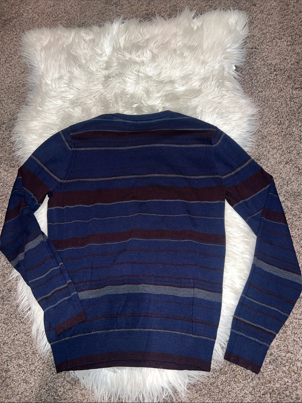Murano Men's Navy and Burgundy Striped Crewneck Sweater